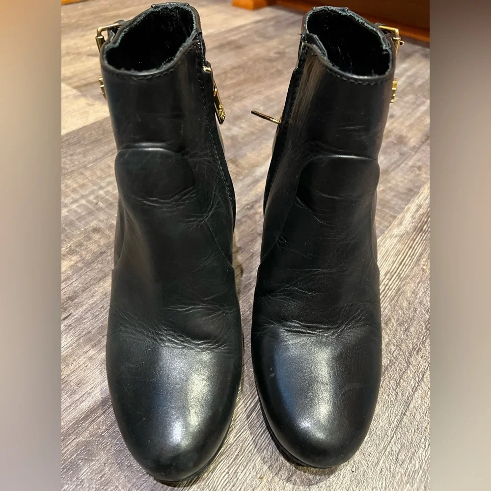 Tory Burch size 6.5 black Milan wedge boots